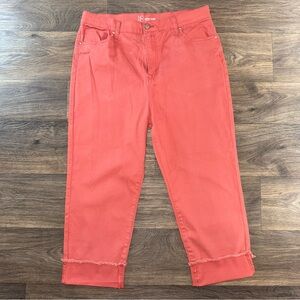 NOBO Coral Ankle Cropped Jeans with Vibrant Style